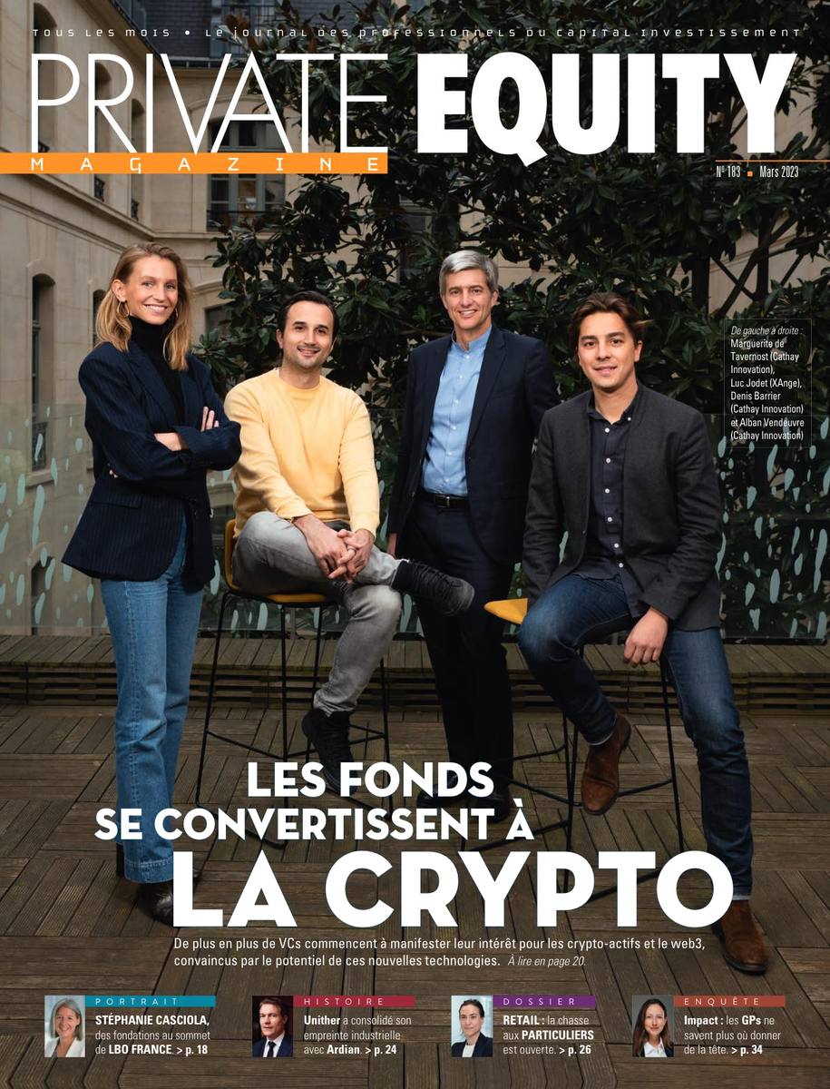 Private Equity Magazine cover — Les fonds se convertissent à la crypto